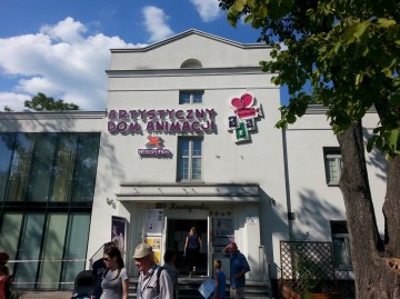 Artystyczny Dom Animacji i tenisowe animacje w dzielnicy Włochy